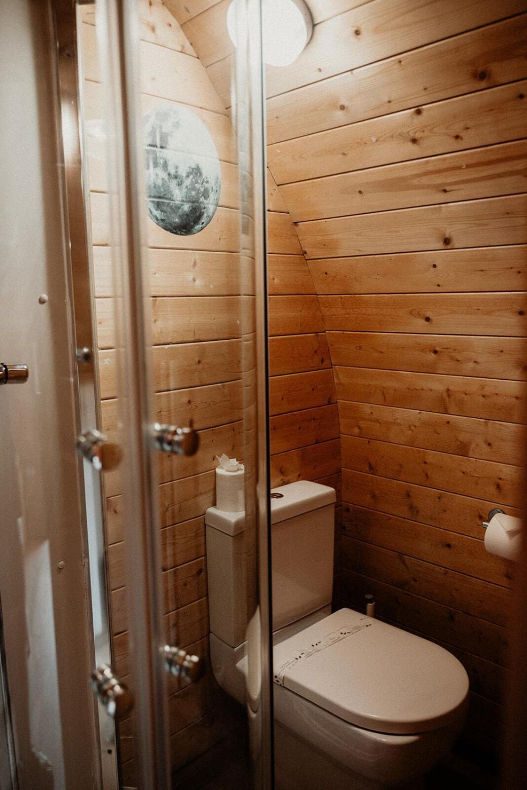 The Wilson Arms Bed & Breakfast Torver Oda fotoğraf